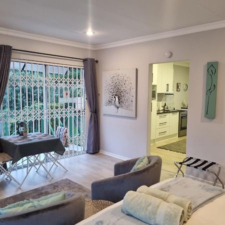 Clarens On Collett Villa Exterior photo