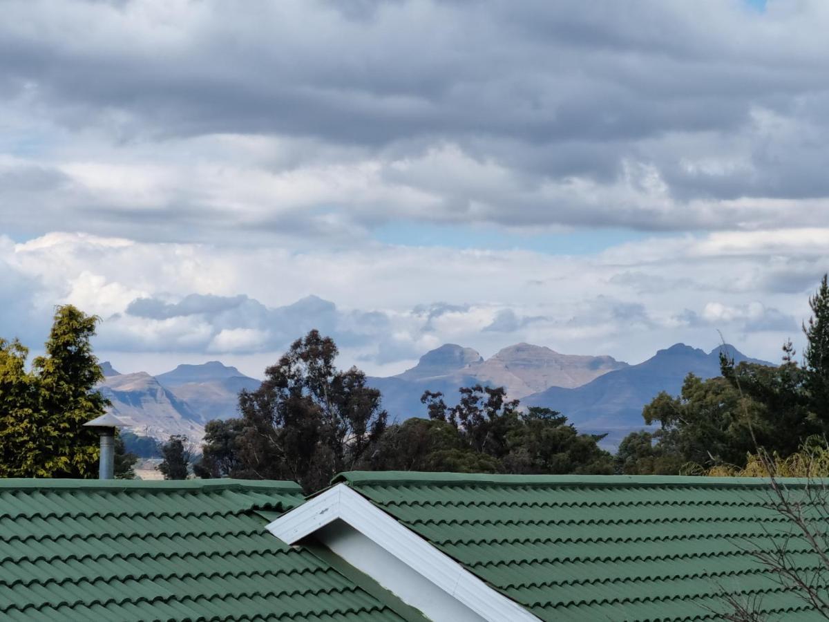 Clarens On Collett Villa Exterior photo