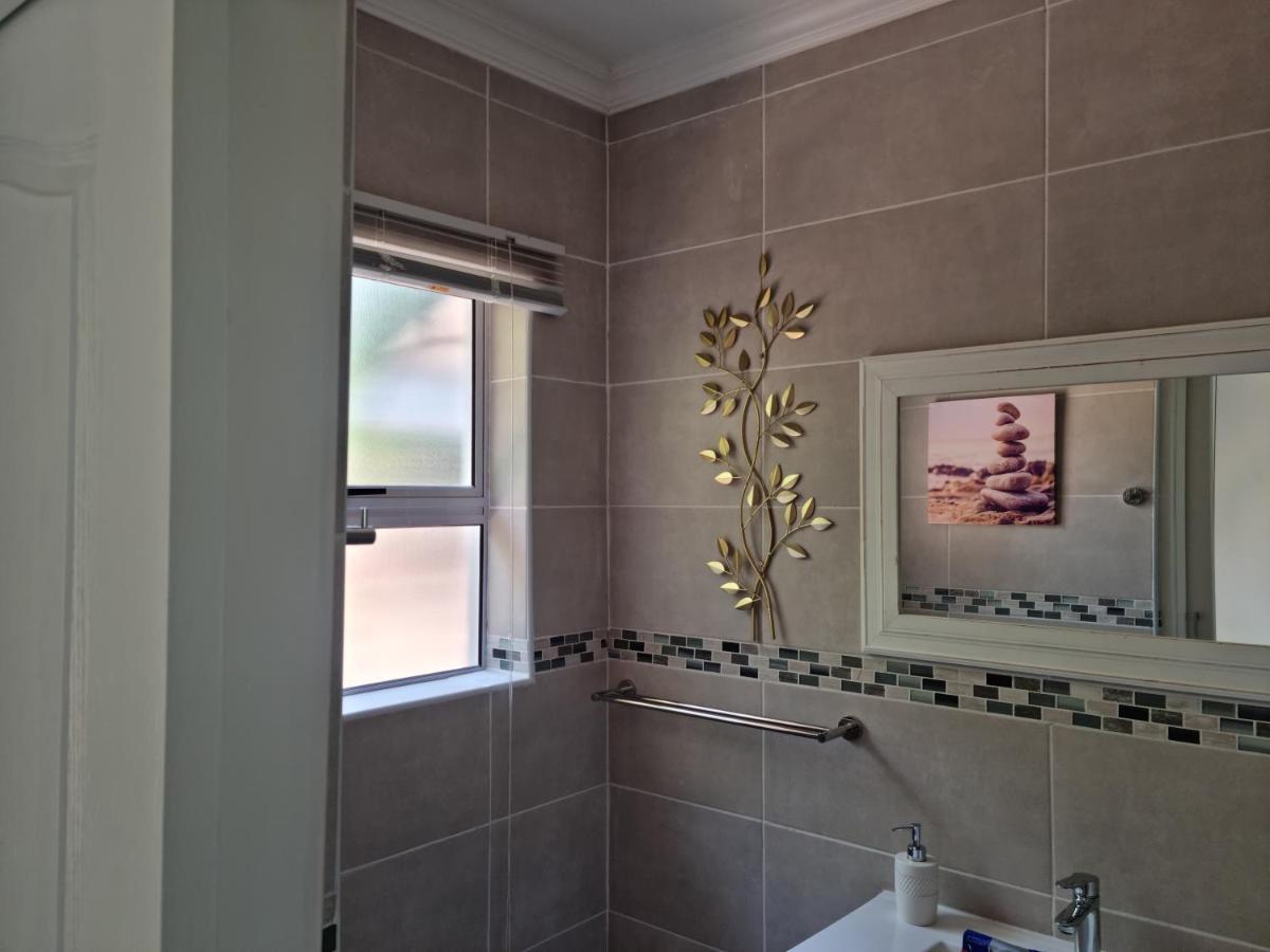 Clarens On Collett Villa Exterior photo